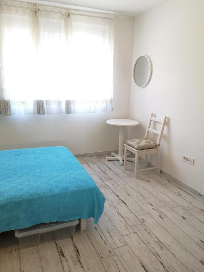 Apartmani Mentha & Lipa Novi Vinodolski Exterior photo